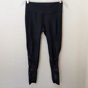 Black 90 Degree By Reflex Leggings With Mesh/Lace Paneling. Size Medium